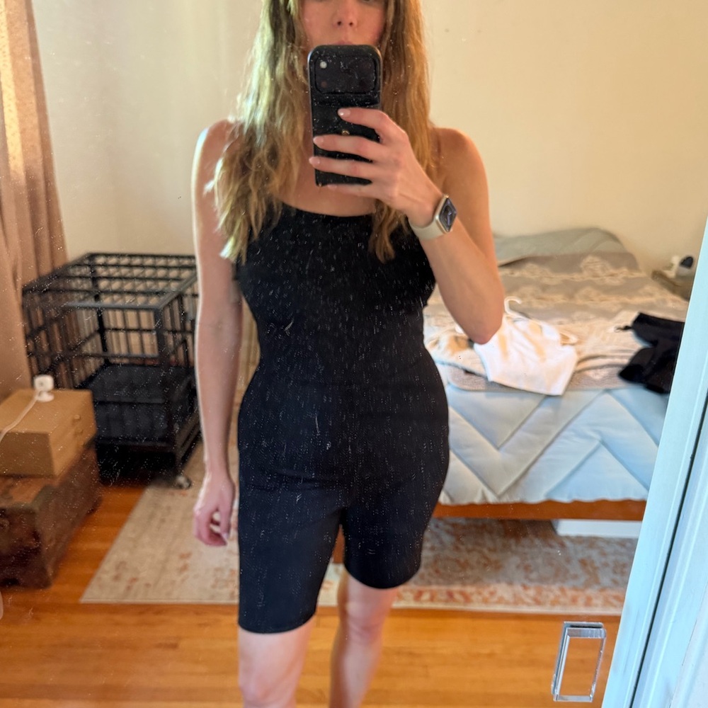 Gap Workout/Yoga Romper-size TALL large